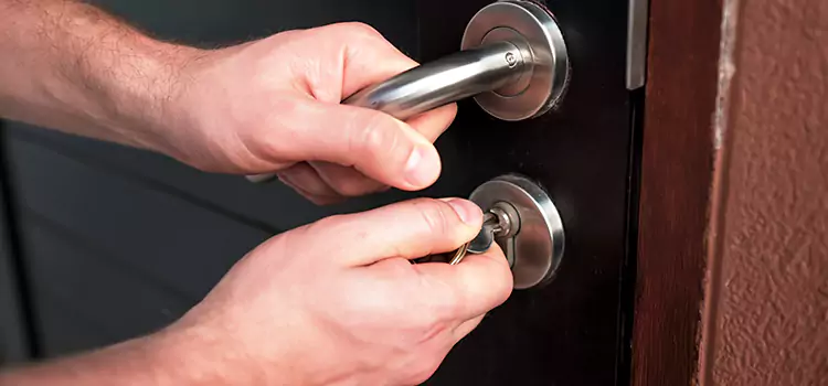 Door Closer Repair & Installation Hobbs